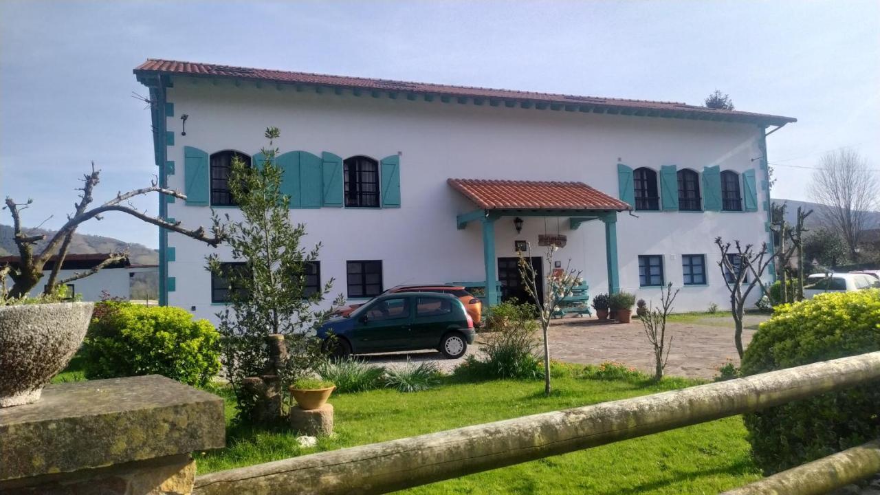 Apartamentos Florinda Ucieda エクステリア 写真