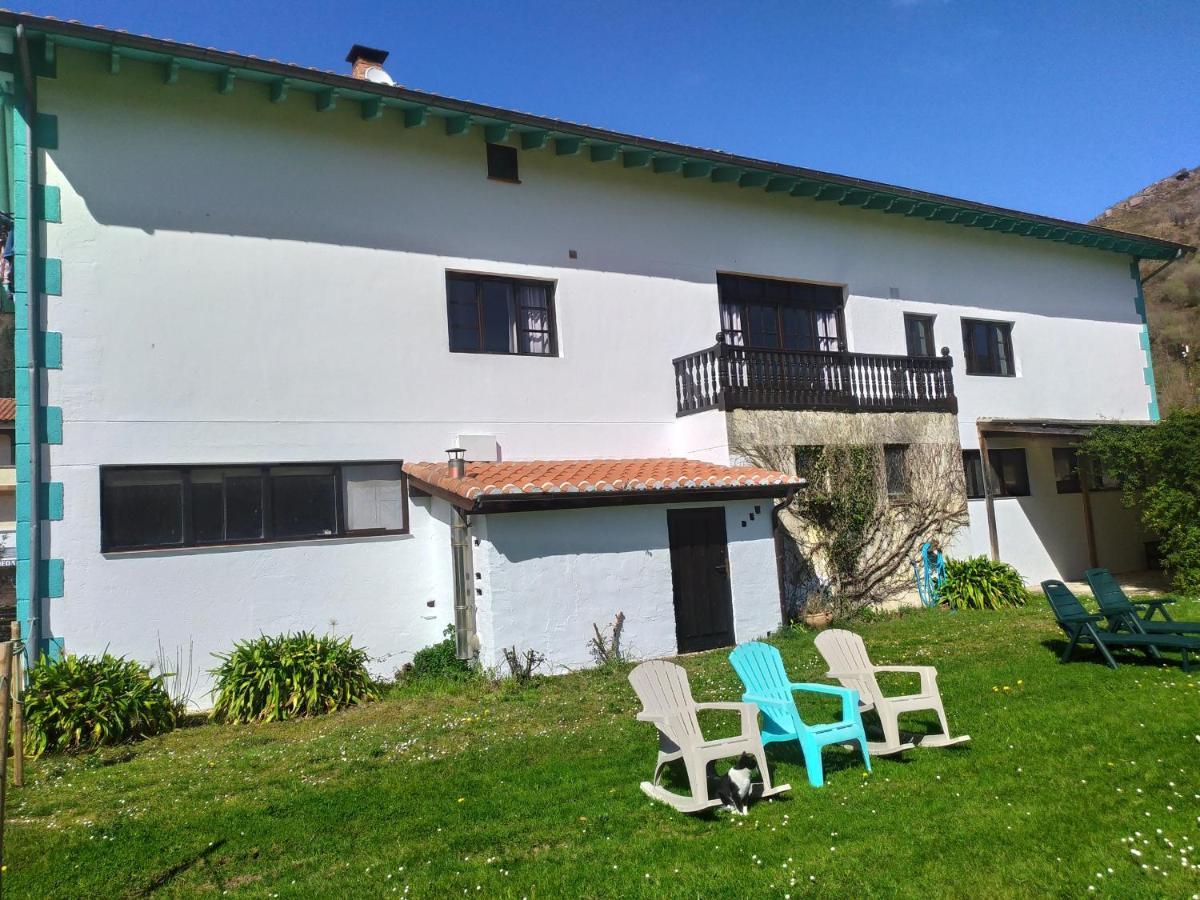 Apartamentos Florinda Ucieda エクステリア 写真
