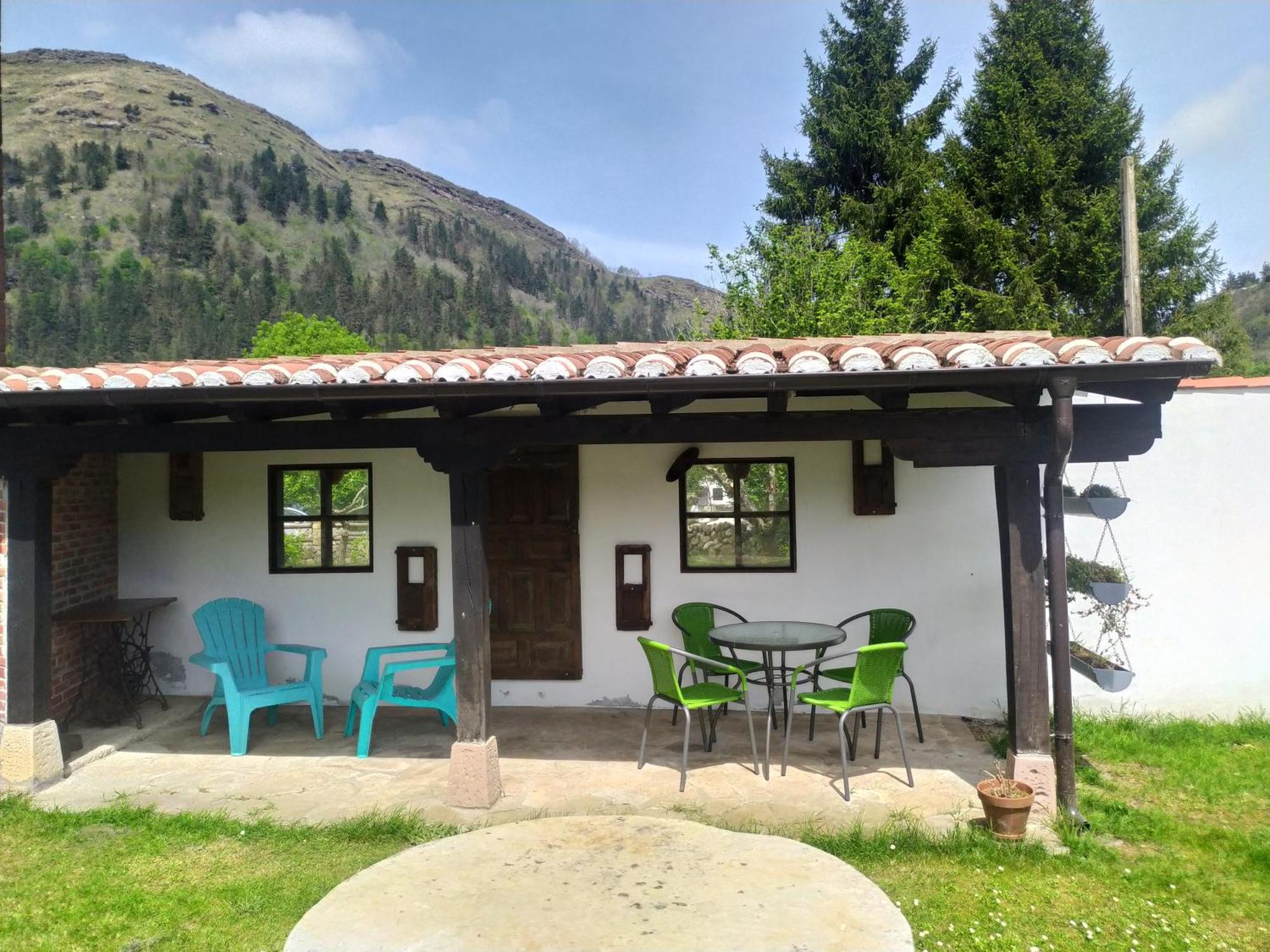 Apartamentos Florinda Ucieda エクステリア 写真