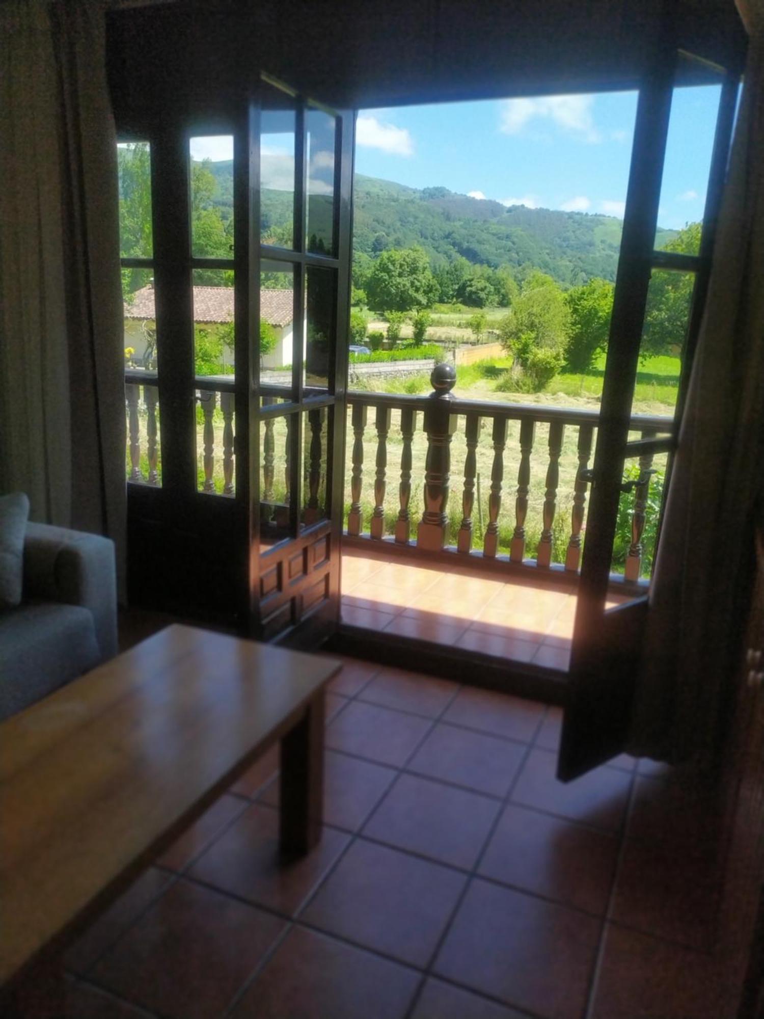 Apartamentos Florinda Ucieda エクステリア 写真